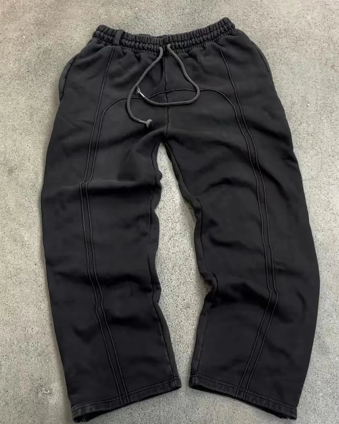 Jogging Oversize Raw Lines