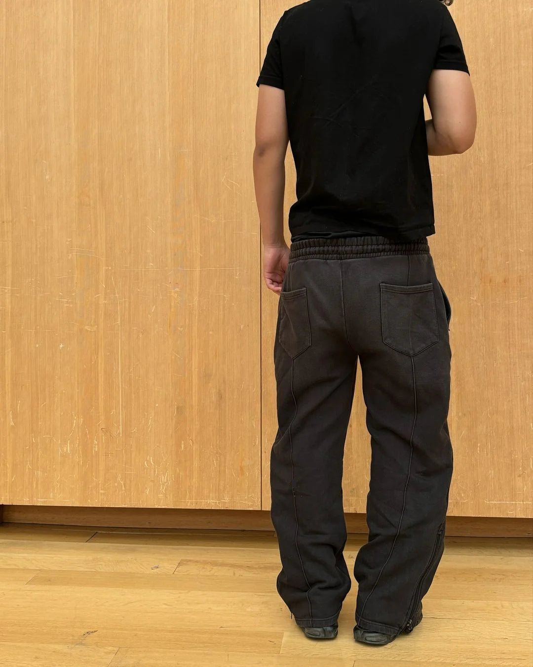 Jogging Oversize Raw Lines